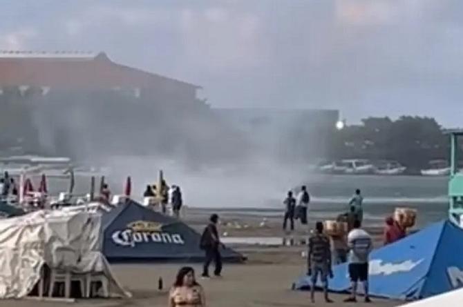 Tromba marina en Villa del Mar arrasa hasta con el volovanero (+videos)