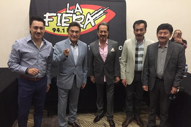 Tigres del Norte anuncia en LA FIERA nueva producción para 2023 (+fotos)