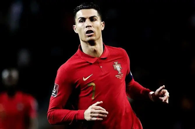 Cristiano, el primero en anotar en cinco Copas del Mundo