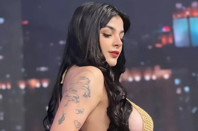 ¿Quién quiere? Venden tortillas con la imagen de Karely Ruiz, en Veracruz (+fotos)