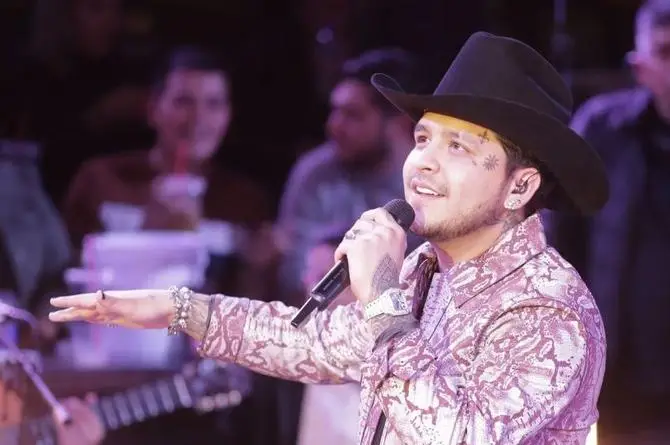 ¿Christian Nodal dará concierto gratuito en el Zócalo de la CDMX?