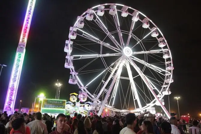 ¡Hay que ir! Instalarán rueda de la fortuna en el Malecón de Veracruz