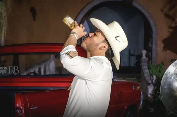 Gerardo Coronel 'El Jerry' lanza su nuevo álbum 'CHSM el hígado' (+video)