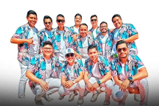Club Bahía se prepara para el verano al ritmo de 'La Palmera'