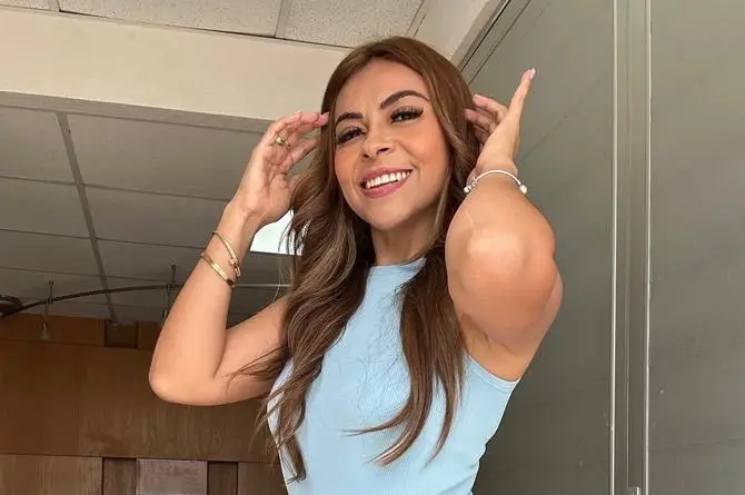 ¡Todo eso!  Tremendo cuerpazo presume Chikibaby 