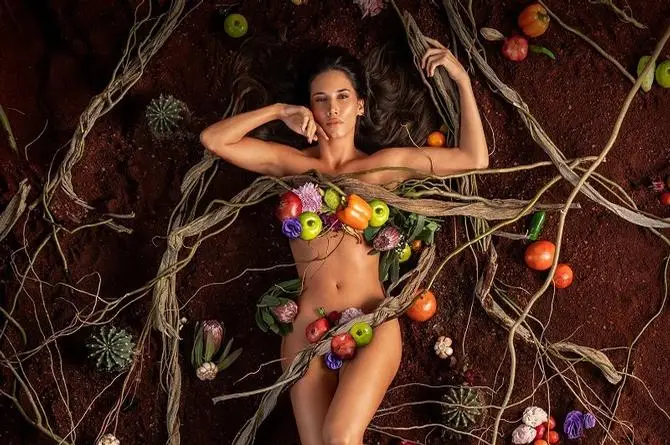 India Martínez deslumbra con 'Castigo' al lado de Ángela Aguilar (+video)