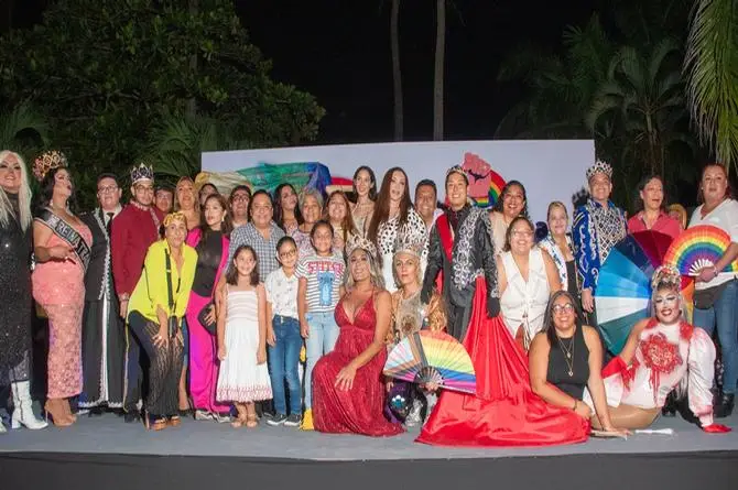 Coronan a los reyes de la 14va Marcha LGBTIQ+ Veracruz/Boca del Río (+fotos)