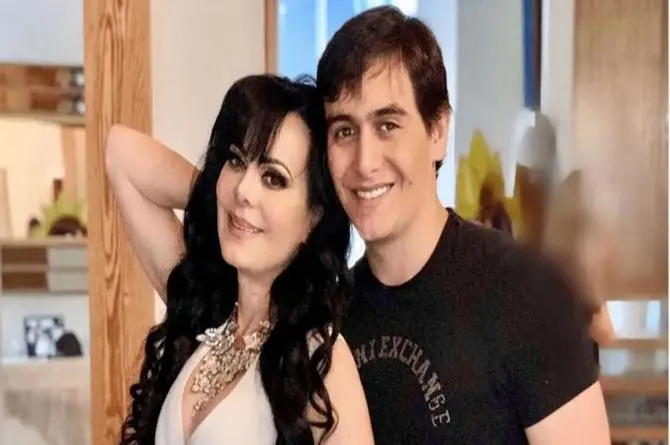 Maribel Guardia asegura tener contacto con su hijo fallecido