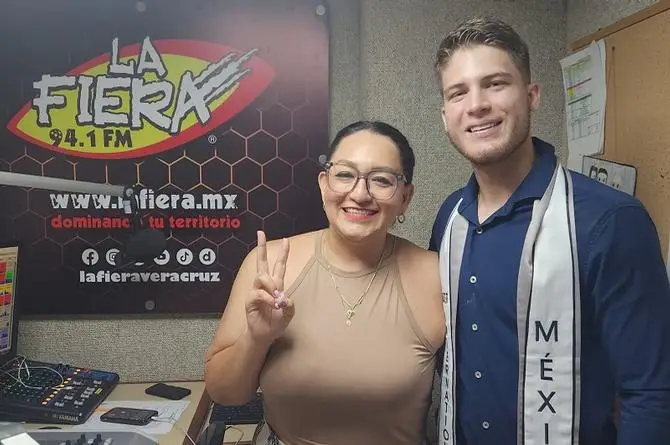 La Machis recibe en 'El Vacilón' al hombre más guapo de México ¡Y se enamoró!