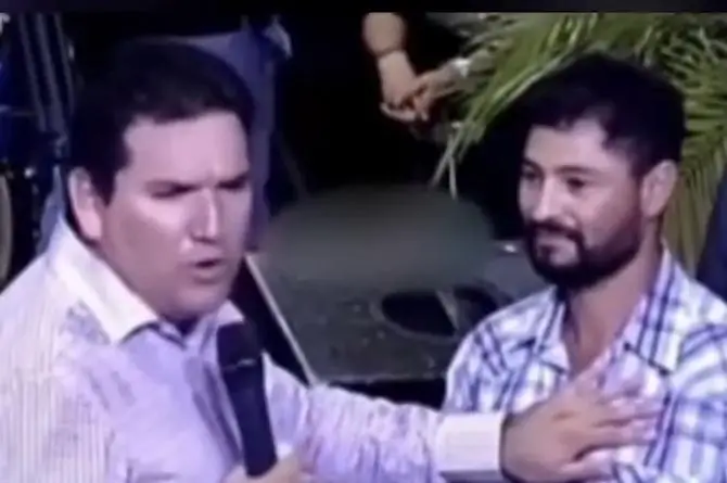 Viral: Pastor pide terreno a feligrés 