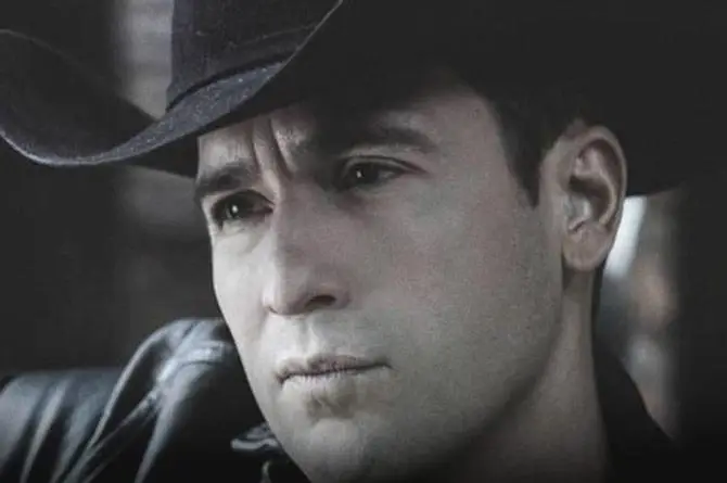 Bobby Pulido se despide de los escenarios con nominación al Latin Grammy 2025