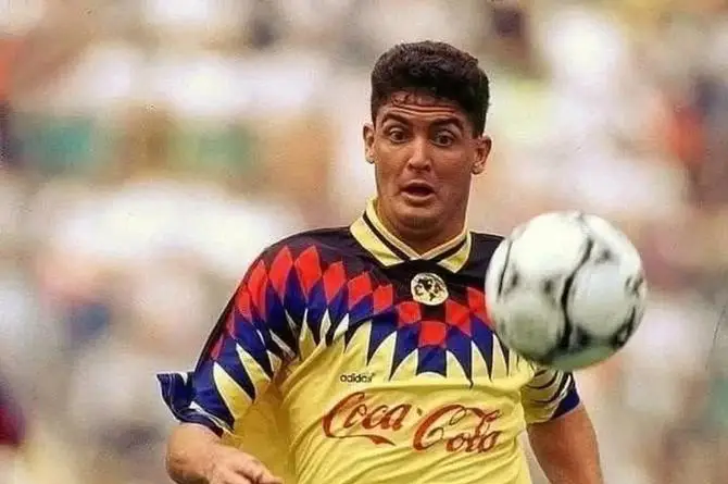 Muere el exfutbolista 'Edú', leyenda del Club América