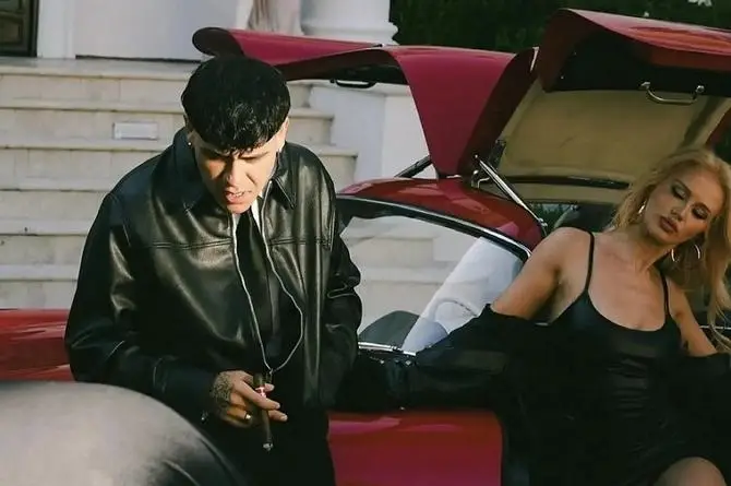 Multota para Junior H por cantar corrido que hace apología del delito