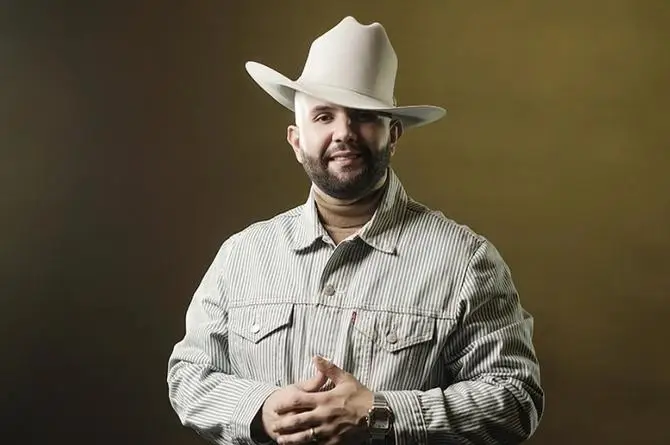 ¿Qué opina Carín León de la tragedia en Sonora que dejó más de 20 muertos? (+foto)