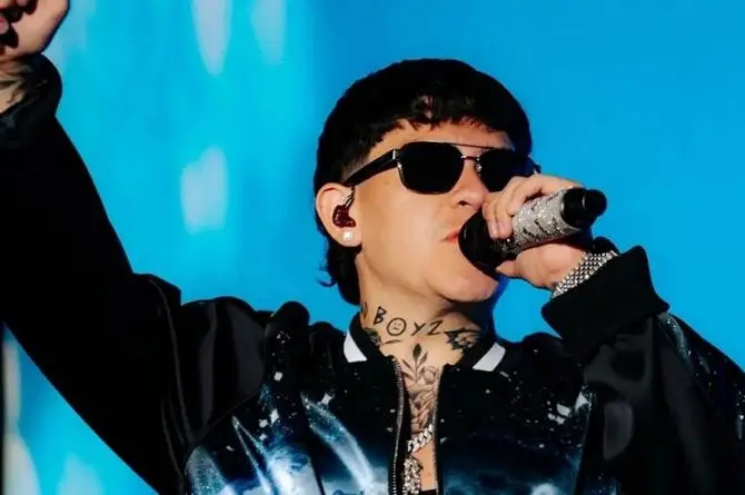 ¡Está vetado! Junior H se diculpa con Jalisco por cantar temas con apología al delito