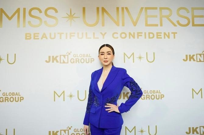 Ordenan arresto de copropietaria de Miss Universo; de esto la acusan