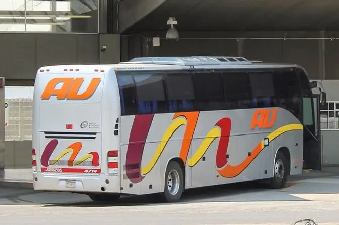 Bebé llega al mundo a bordo de un AU en Veracruz (+foto)