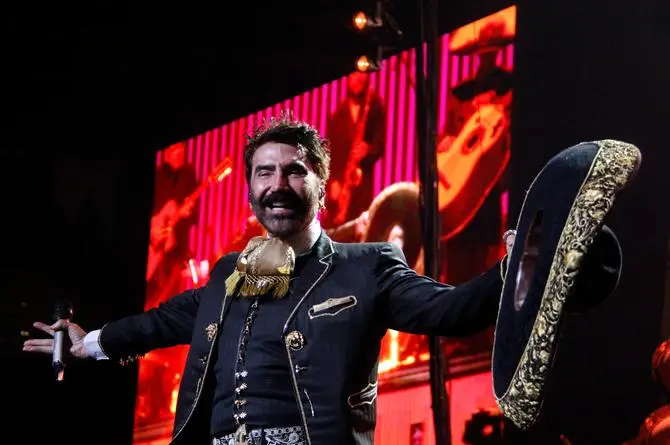 Alejandro Fernández y Maná darán concierto gratuito en el Mundial 2026