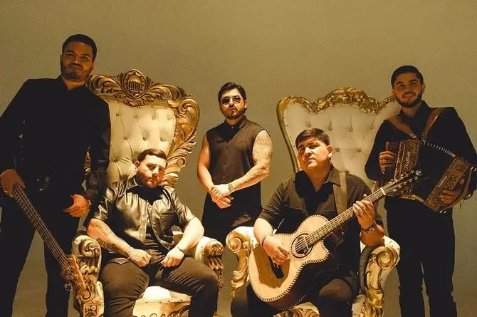 Grupo Arriesgado arrasa con su música y estilo 