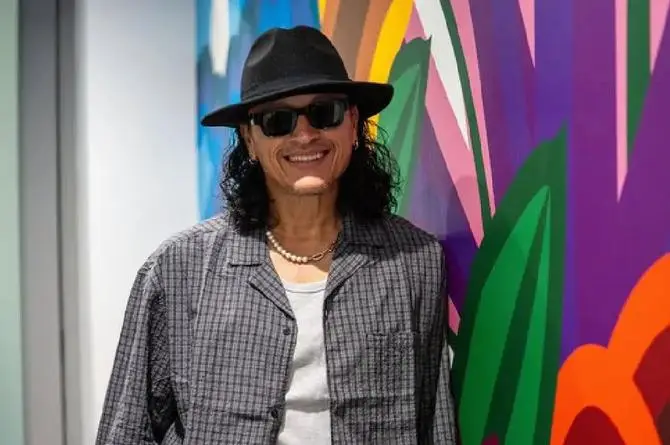 Elvis Crespo anuncia lanzamiento de una versión especial de su último álbum