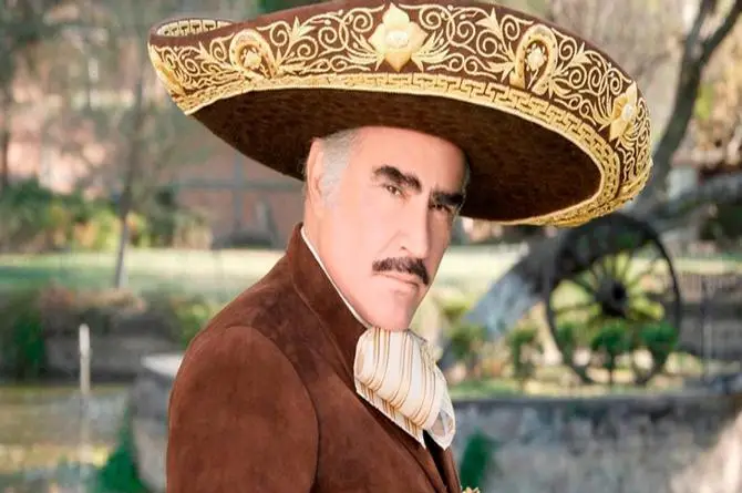 Preparan disco póstumo de Vicente Fernández con banda y grandes colaboraciones