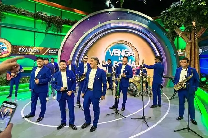 Junior Klan concluye gira de medios nacional en CDMX y presenta su nueva etapa con “En Pleno Vuelo Tour”