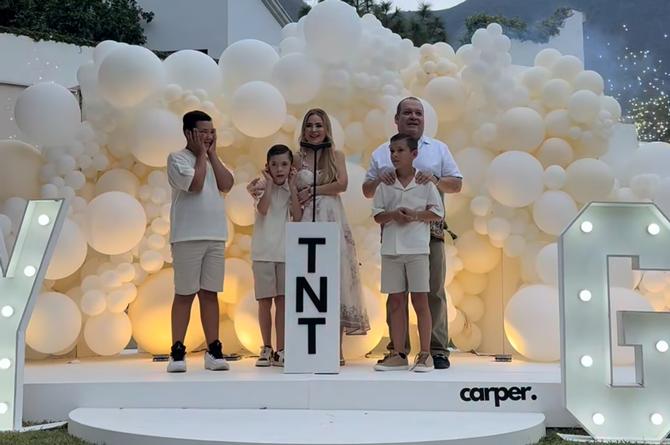 Beto Zapata y su esposa Lucero Chávez celebran revelación de su bebé (+video)