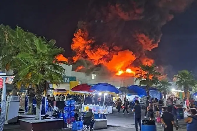 Infierno en la Feria de Tabasco ¡Pánico por voraz incendio! (+fotos/video)