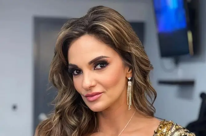 Y la que-sooooo! Mariana Seoane cantará con Isabel Pantoja (+video)