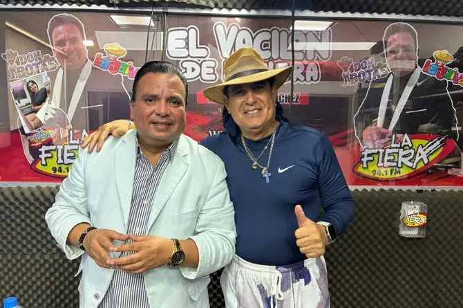 Montalvo “El Pirata de la Salsa” ruge en LA FIERA con Víctor Sáchez