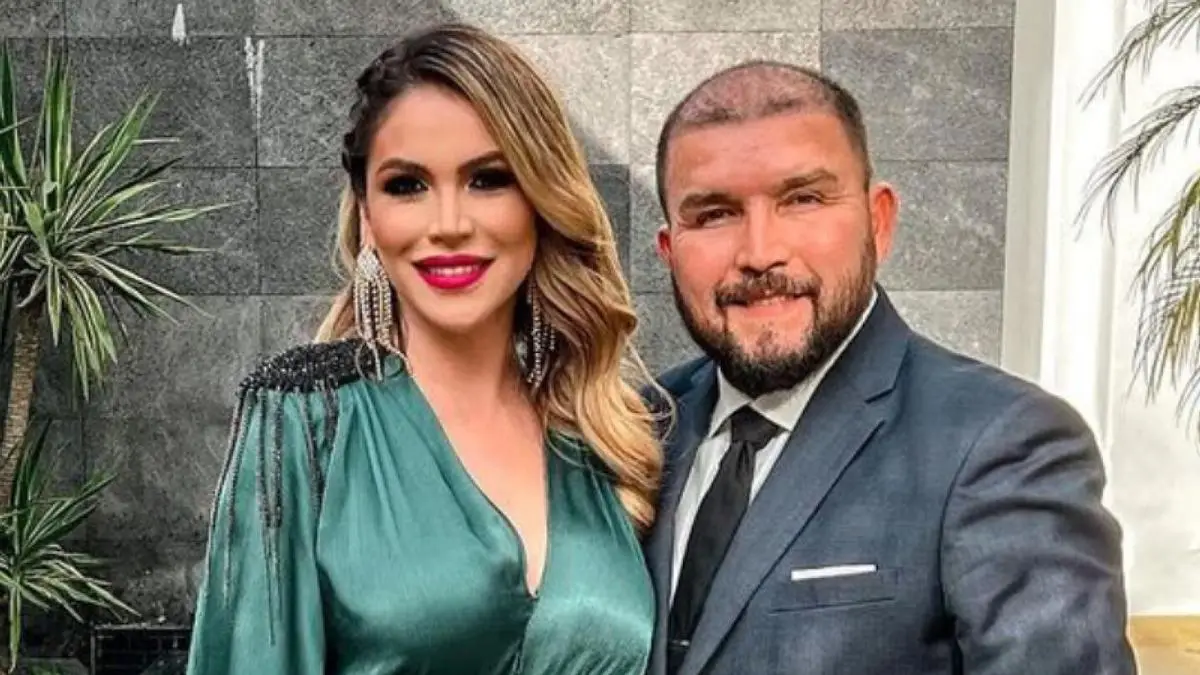 Supuesta infidelidad  a vocalista de banda el Recodo