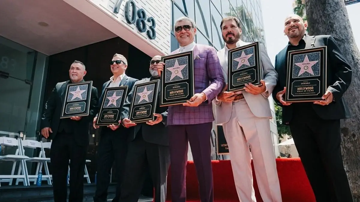 Intocable recibe una estrella en el Paseo de la Fama de Hollywood (+fotos)