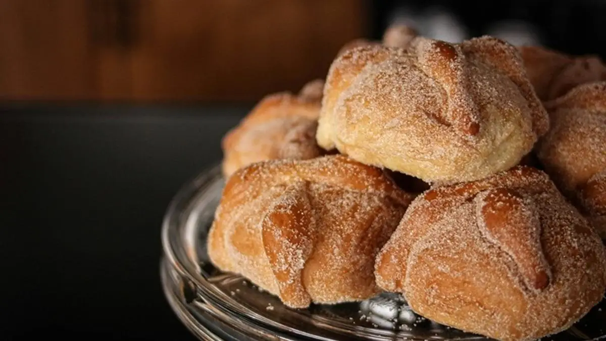 Aún no llegan las Fiestas Patrias ¡Y ya venden pan de muerto en Veracruz! 