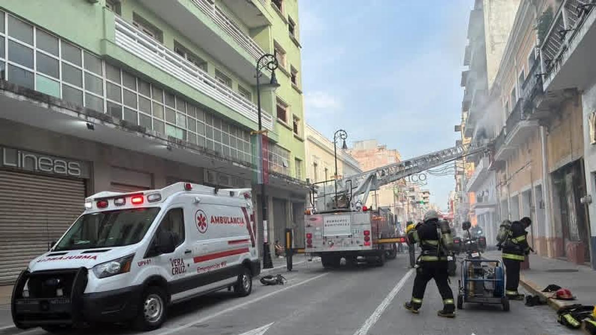 ¿Locutores en peligro? Se incendia negocio en el centro muy cerca de La Fiera