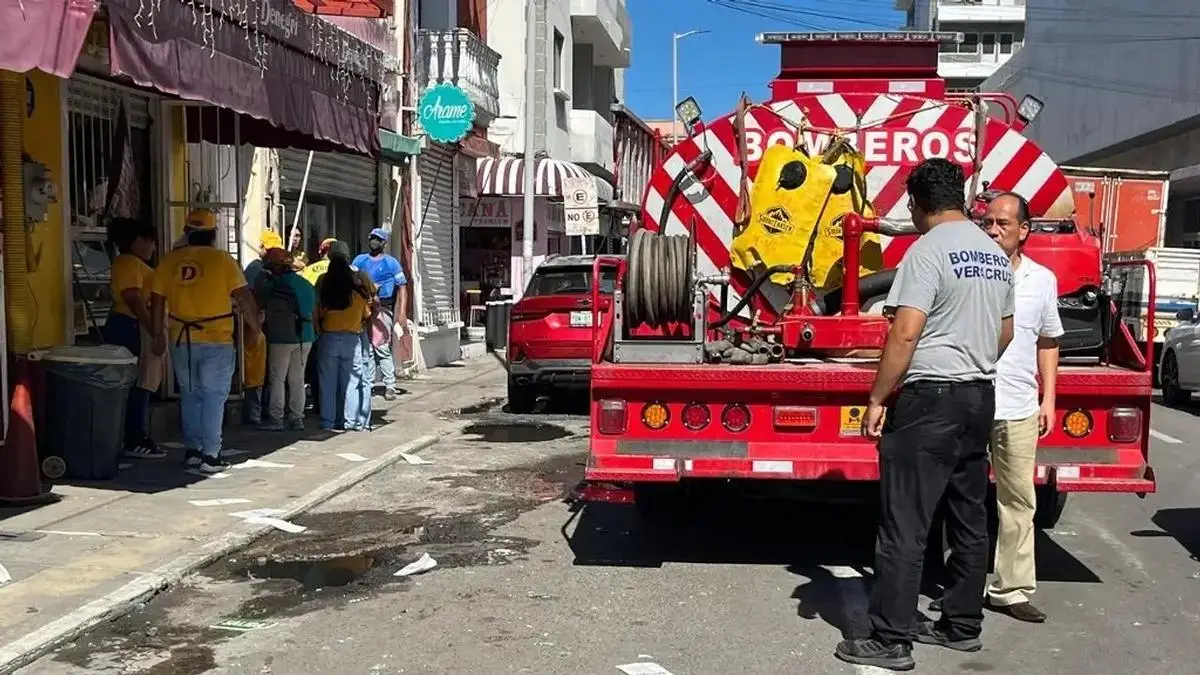 Explosión en las famosas hojaldras de Canal en el Centro Histórico de Veracruz